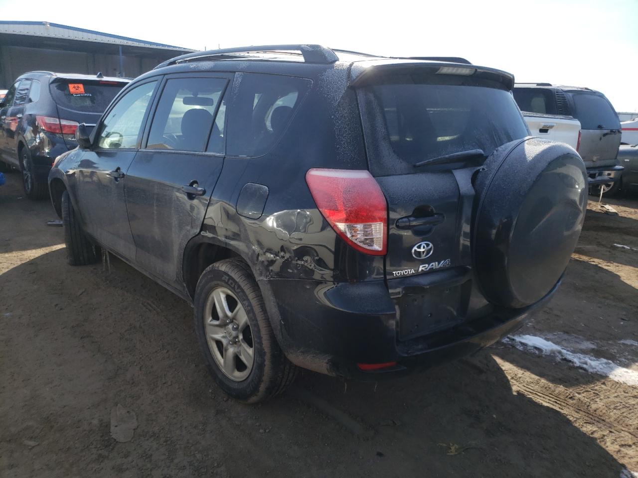 Photo 3 from auction – 2007 TOYOTA RAV4 with VIN JTMBK35V475016319