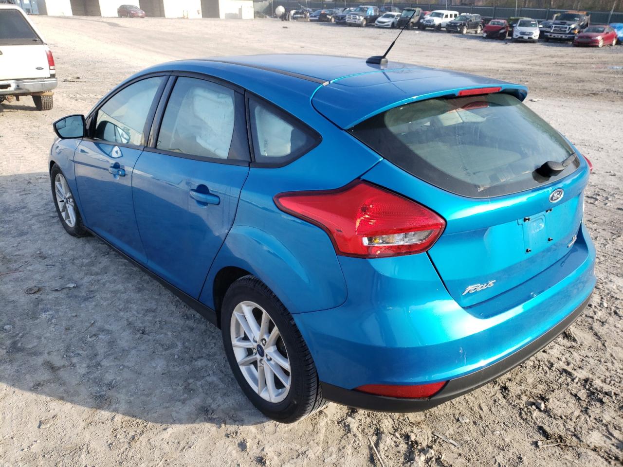 Photo 13 from auction – 2016 FORD FOCUS SE with VIN 1FADP3K24GL382514