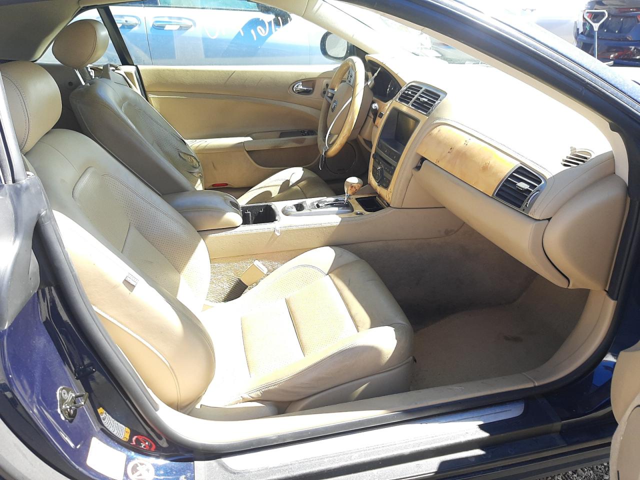 Photo 5 from auction – 2007 JAGUAR XK with VIN SAJDA44B575B05412