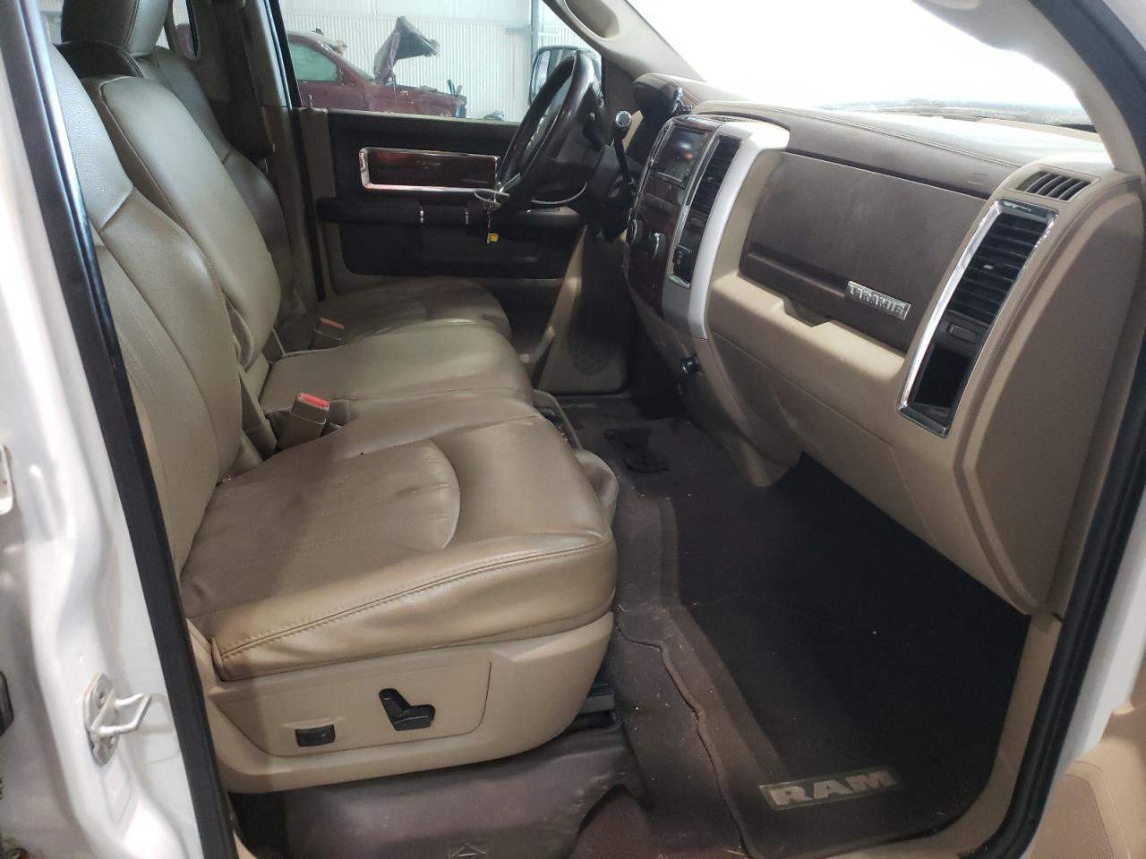 Photo 5 from auction – 2011 DODGE RAM 2500 with VIN 3D7TT2HT5BG570871