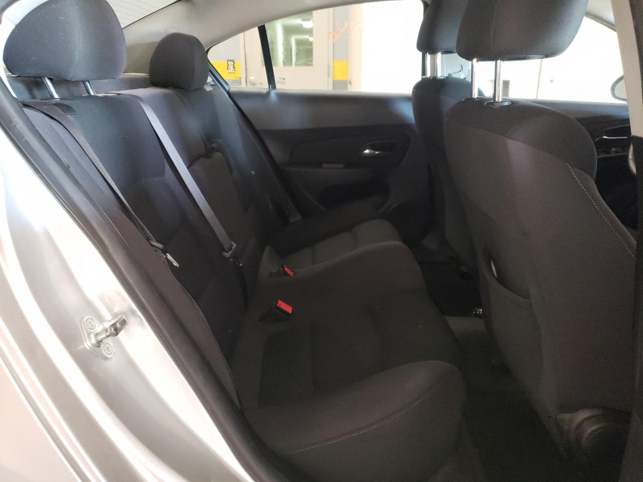 Photo 6 from auction – 2015 CHEVROLET CRUZE LT with VIN 1G1PC5SB6F7229356