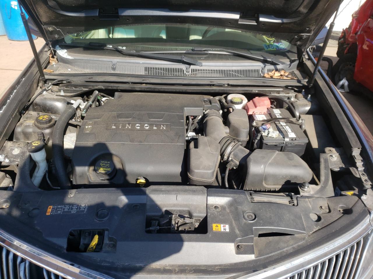 Photo 7 from auction – 2013 LINCOLN MKS with VIN 1LNHL9EK1DG608241