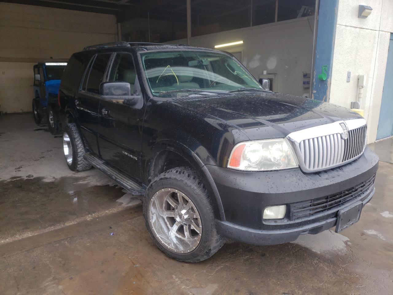 LINCOLN NAVIGATOR 2008 z numerem VIN 5LMFU28596LJ10037 - Zdjęcie z aukcji