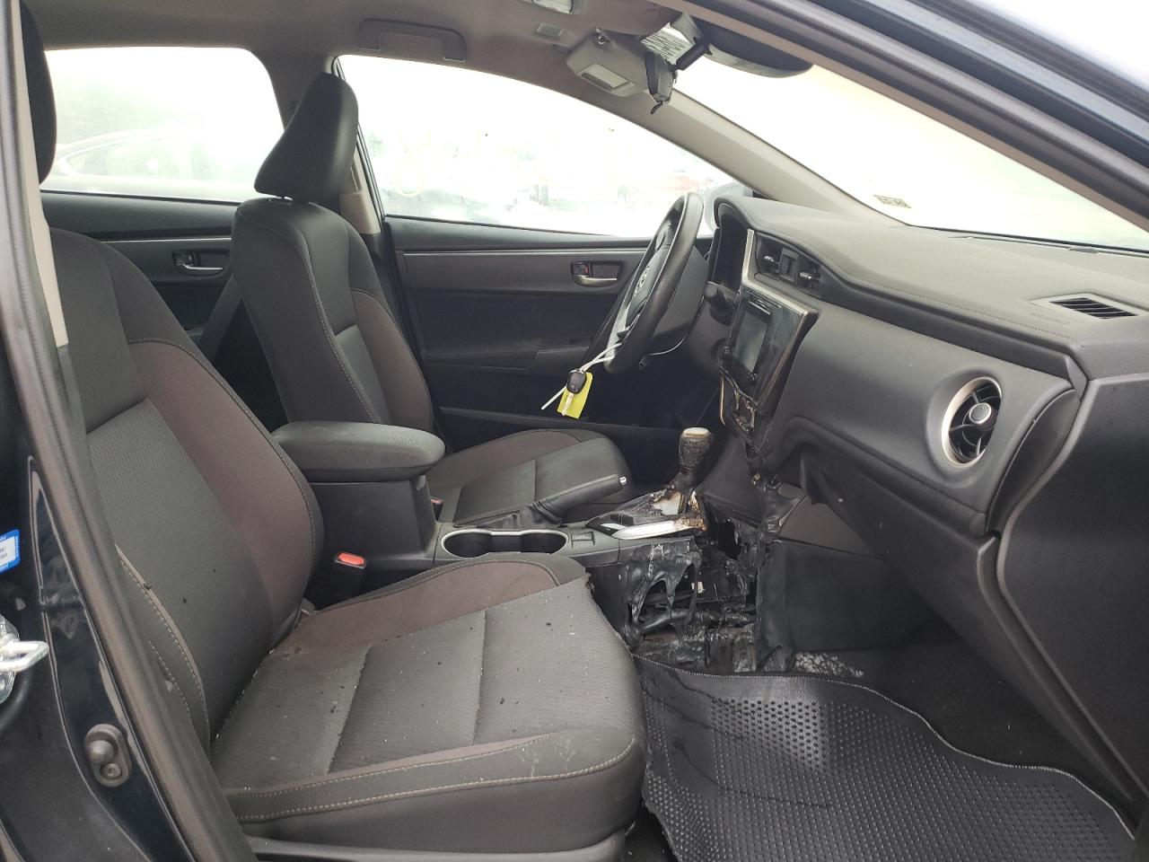 Photo 5 from auction – 2018 TOYOTA COROLLA L with VIN 2T1BURHE5JC982505