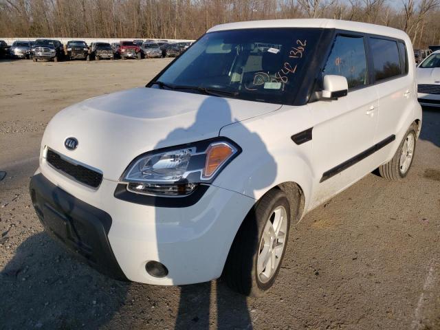 Photo 2 from auction – 2011 KIA SOUL + with VIN KNDJT2A27B7296412