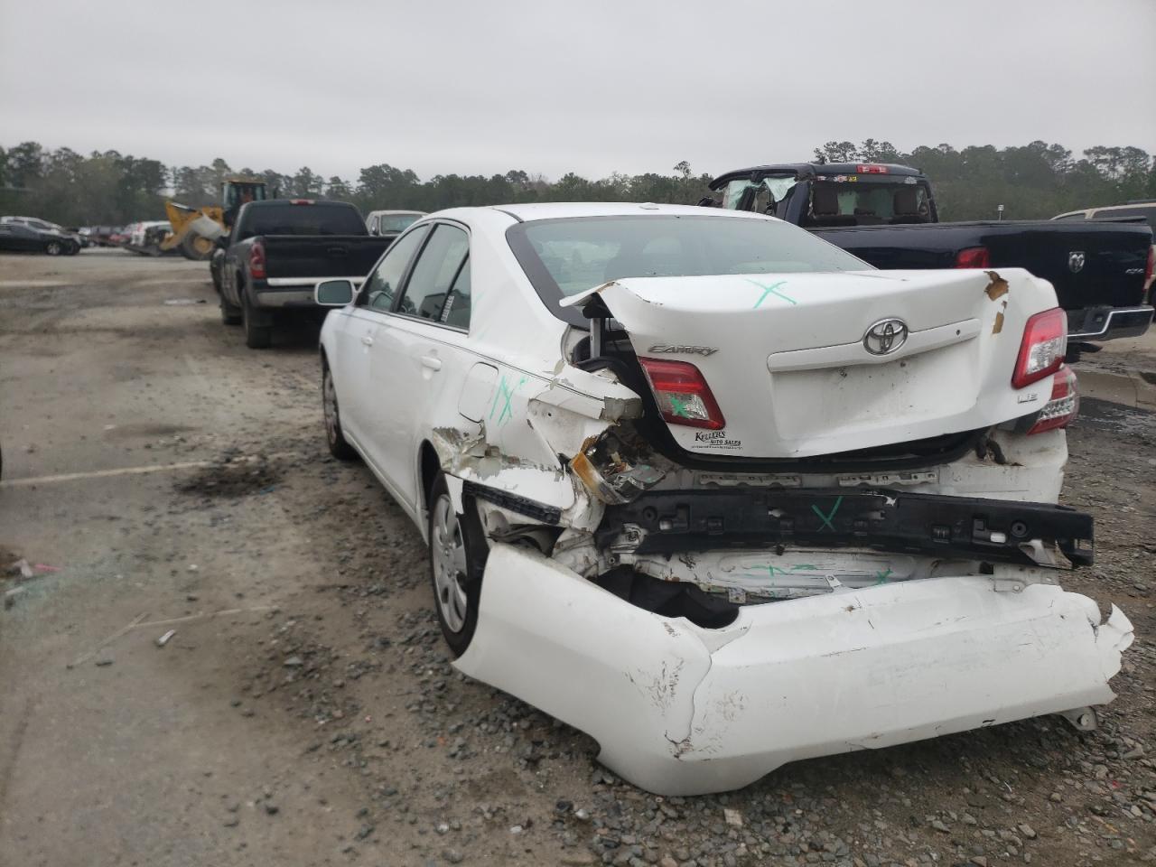 Photo 3 from auction – 2011 TOYOTA CAMRY BASE with VIN 4T1BF3EK6BU582938