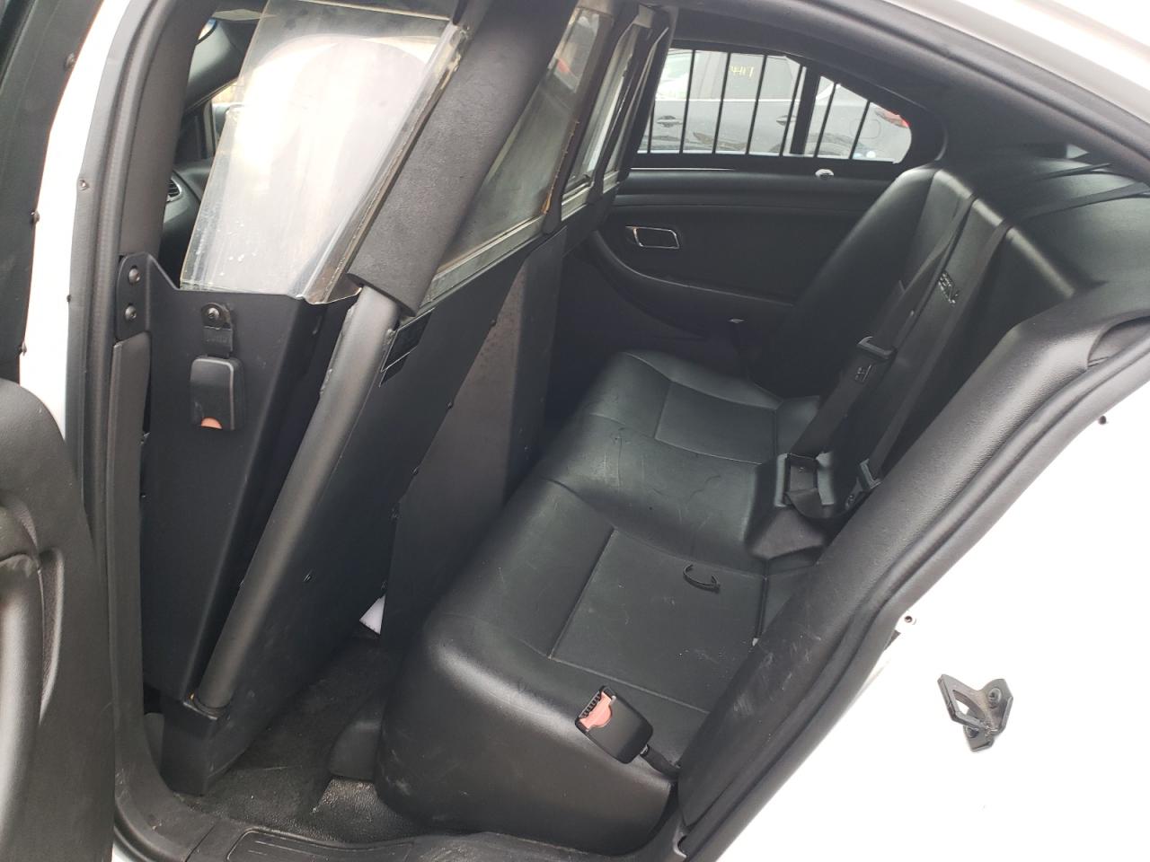 Photo 6 from auction – 2019 FORD TAURUS POL with VIN 1FAHP2MK6KG115241
