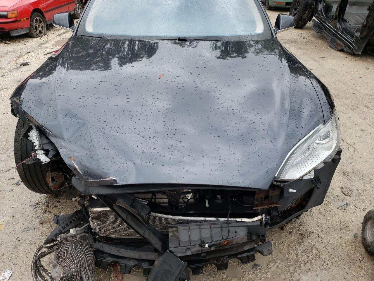 Photo 7 from auction – 2015 TESLA MODEL S with VIN 5YJSA1E23FF112081