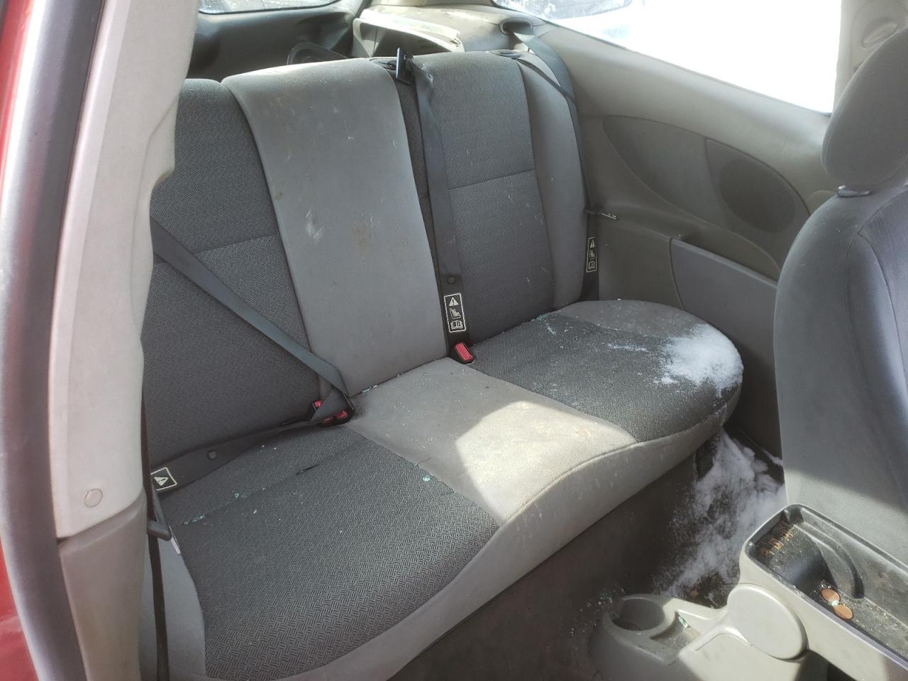Фото 6 с аукциона – 2001 FORD FOCUS LX с VIN 3FAFP31391R143827