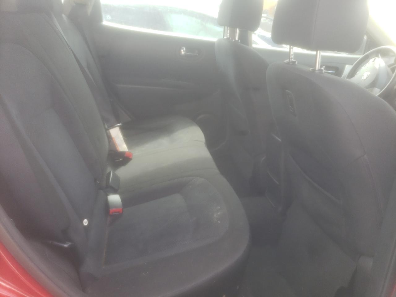 Photo 6 from auction – 2014 NISSAN ROGUE SELE with VIN JN8AS5MT6EW619310