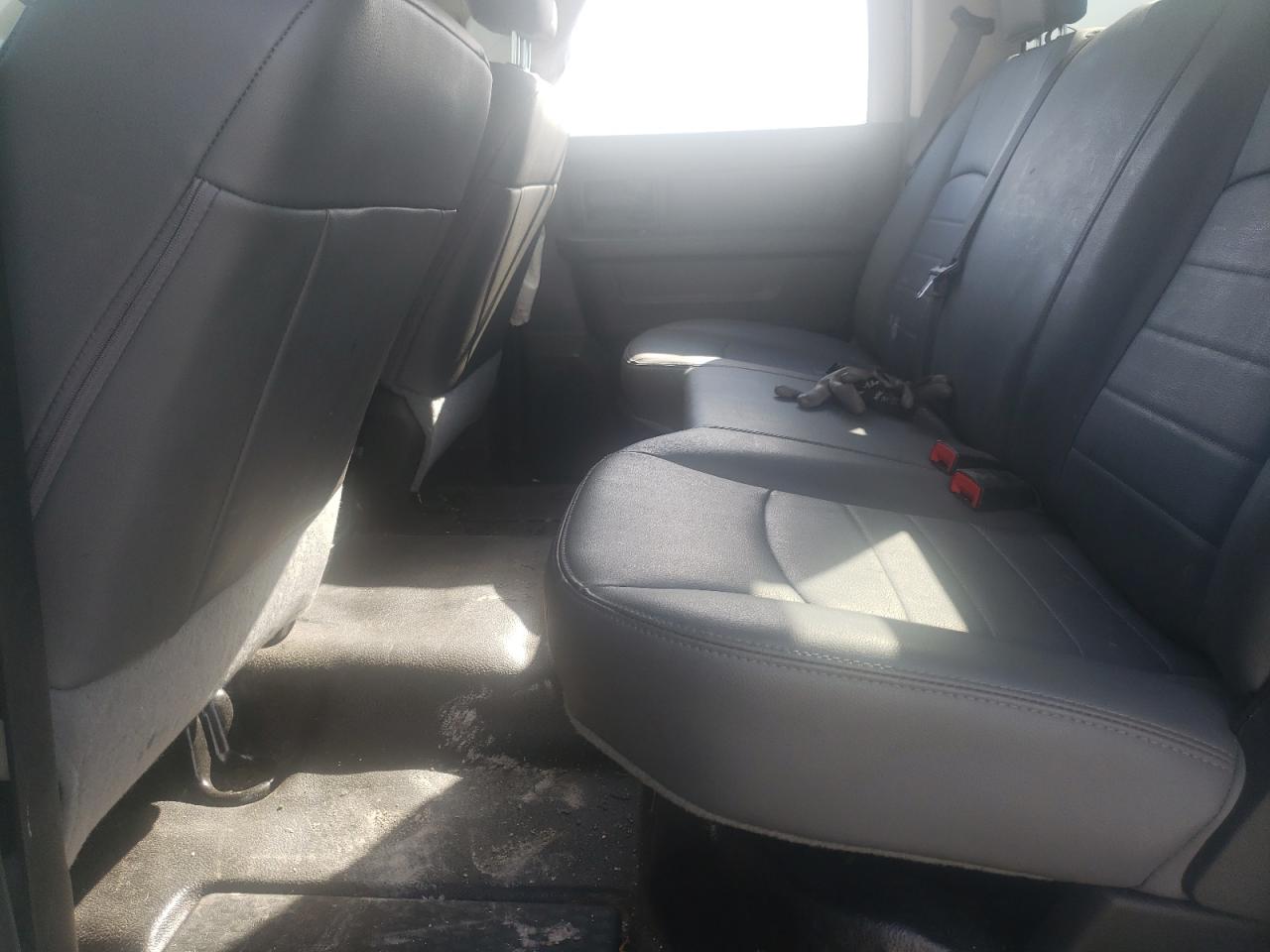 Photo 6 from auction – 2018 RAM 2500 ST with VIN 3C6UR4HJ3JG363506