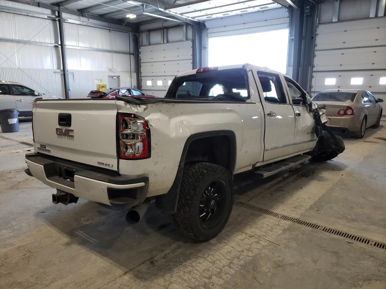 Photo 4 from auction – 2015 GMC SIERRA K25 with VIN 1GT120E82FF678171