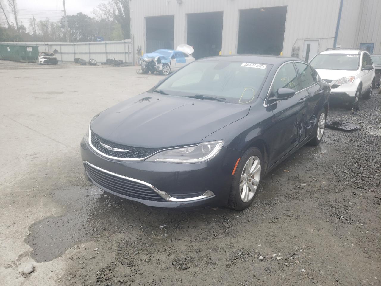 Photo 2 from auction – 2017 CHRYSLER 200 LIMITE with VIN 1C3CCCAB3HN511744