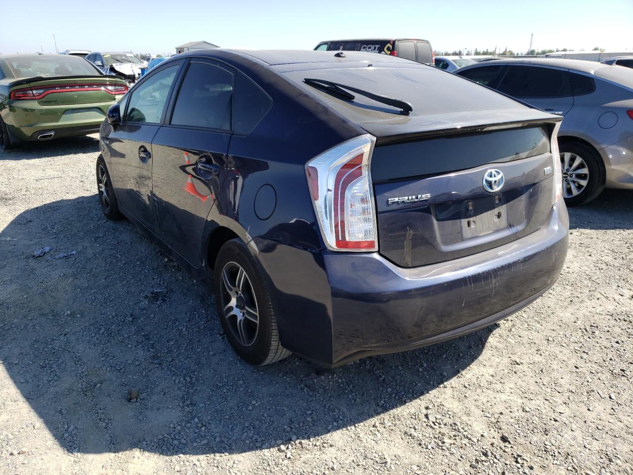Photo 3 from auction – 2015 TOYOTA PRIUS with VIN JTDKN3DU7F0480183