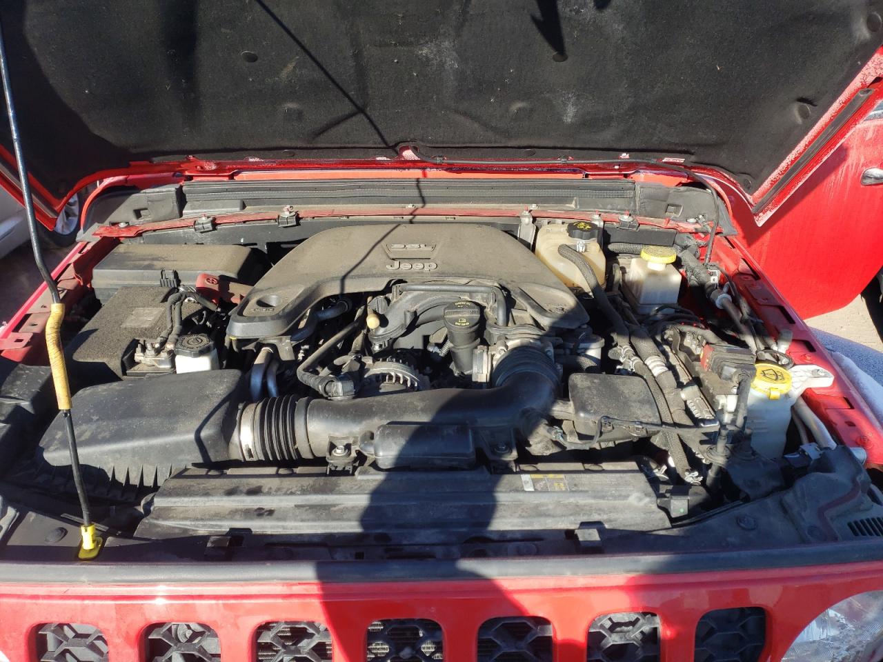 Photo 7 from auction – 2020 JEEP GLADIATOR with VIN 1C6HJTAG0LL142355