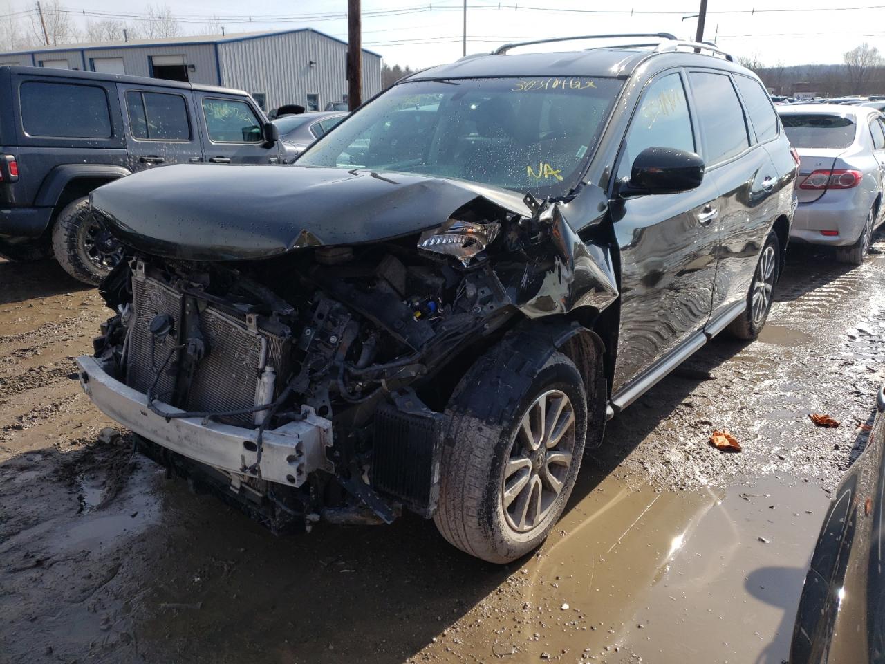 Photo 2 from auction – 2015 NISSAN PATHFINDER with VIN 5N1AR2MM3FC657266