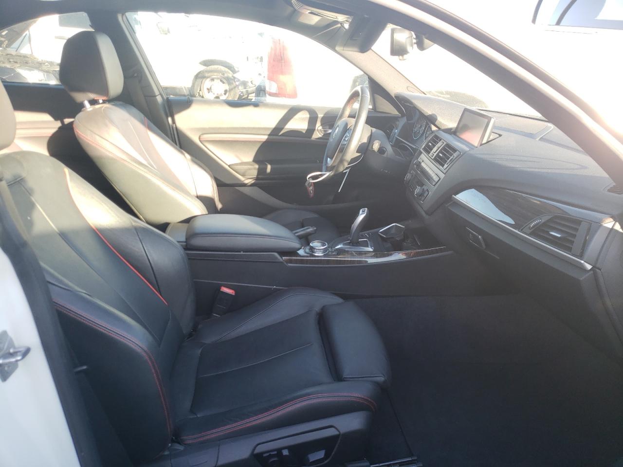 Photo 5 from auction – 2014 BMW 228 I with VIN WBA1F5C54EVV99726