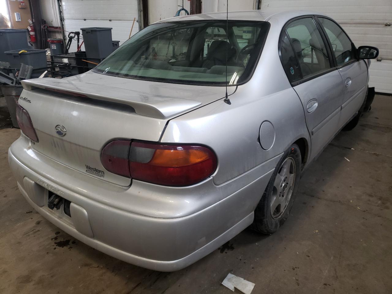 Photo 4 from auction – 2002 CHEVROLET MALIBU with VIN 1G1ND52J22M675964