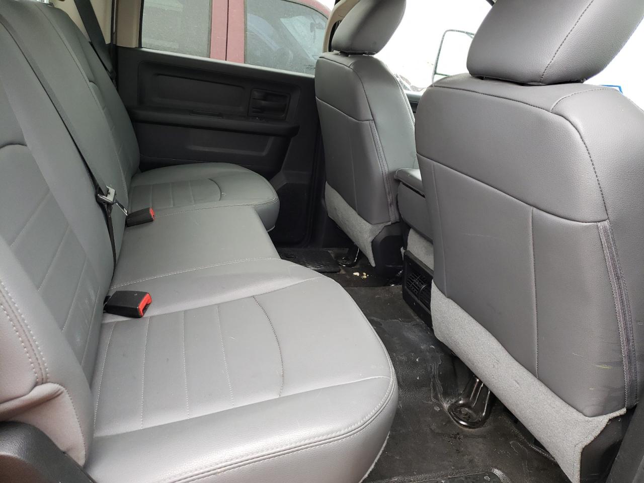 Photo 6 from auction – 2018 RAM 2500 ST with VIN 3C6UR4HL8JG259773