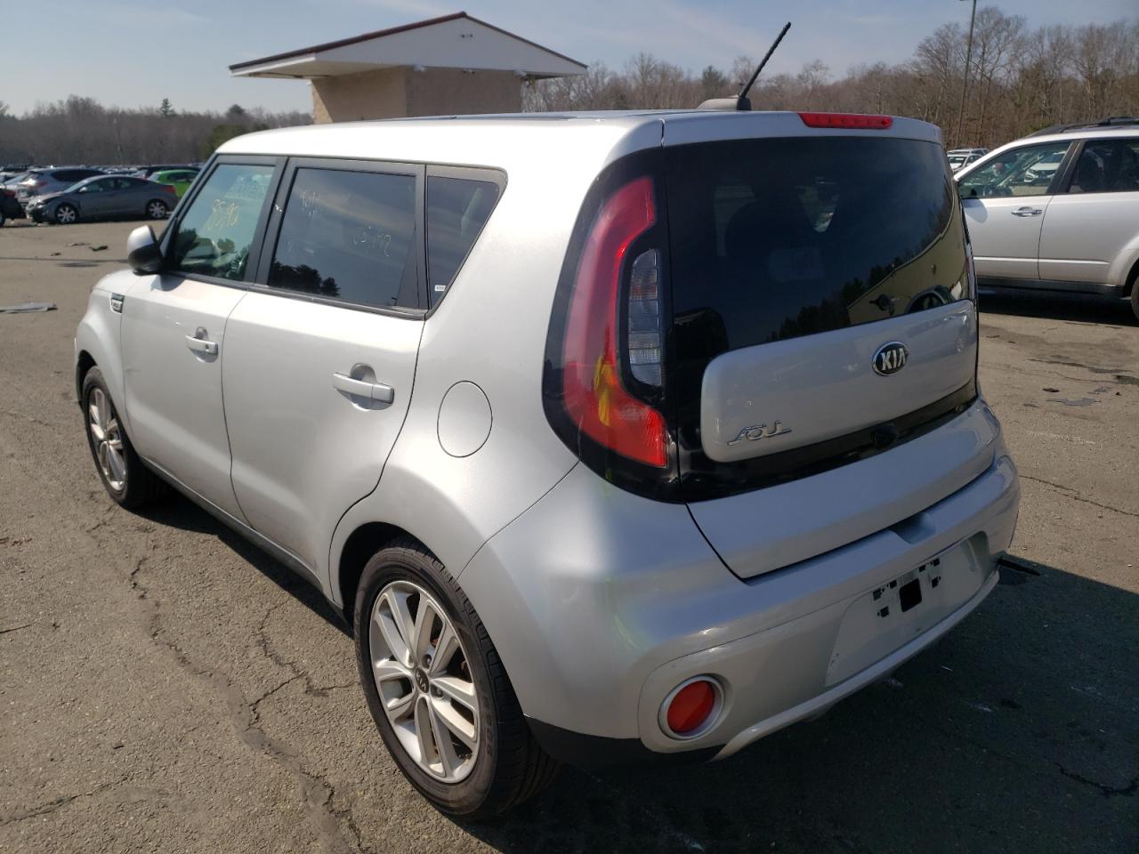 Photo 3 from auction – 2019 KIA SOUL + with VIN KNDJP3A57K7631463