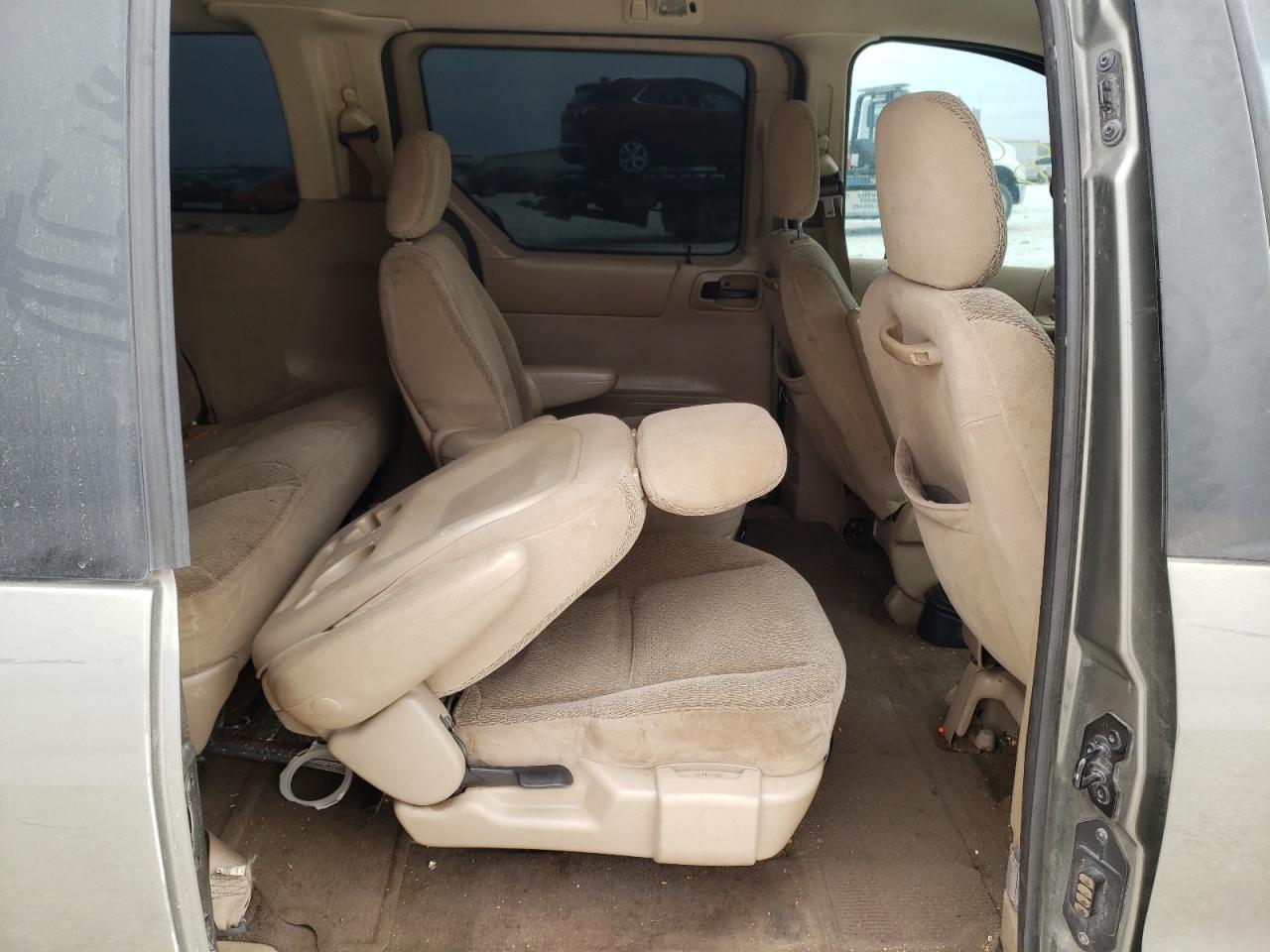 Photo 6 from auction – 2003 FORD WINDSTAR S with VIN 2FMZA52443BA32045