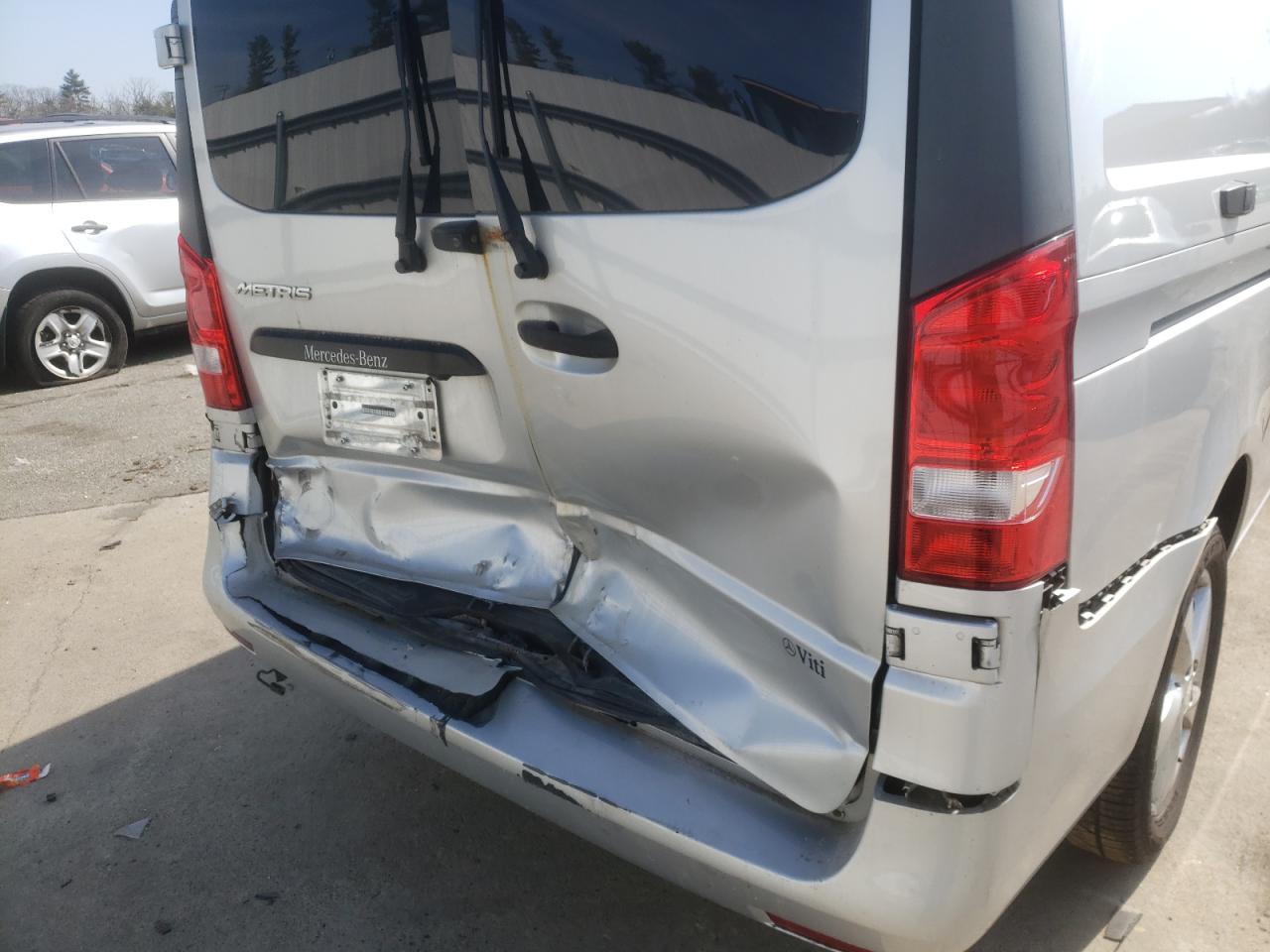 Photo 9 from auction – 2016 MERCEDES-BENZ METRIS with VIN WD3PG2EA9G3089710