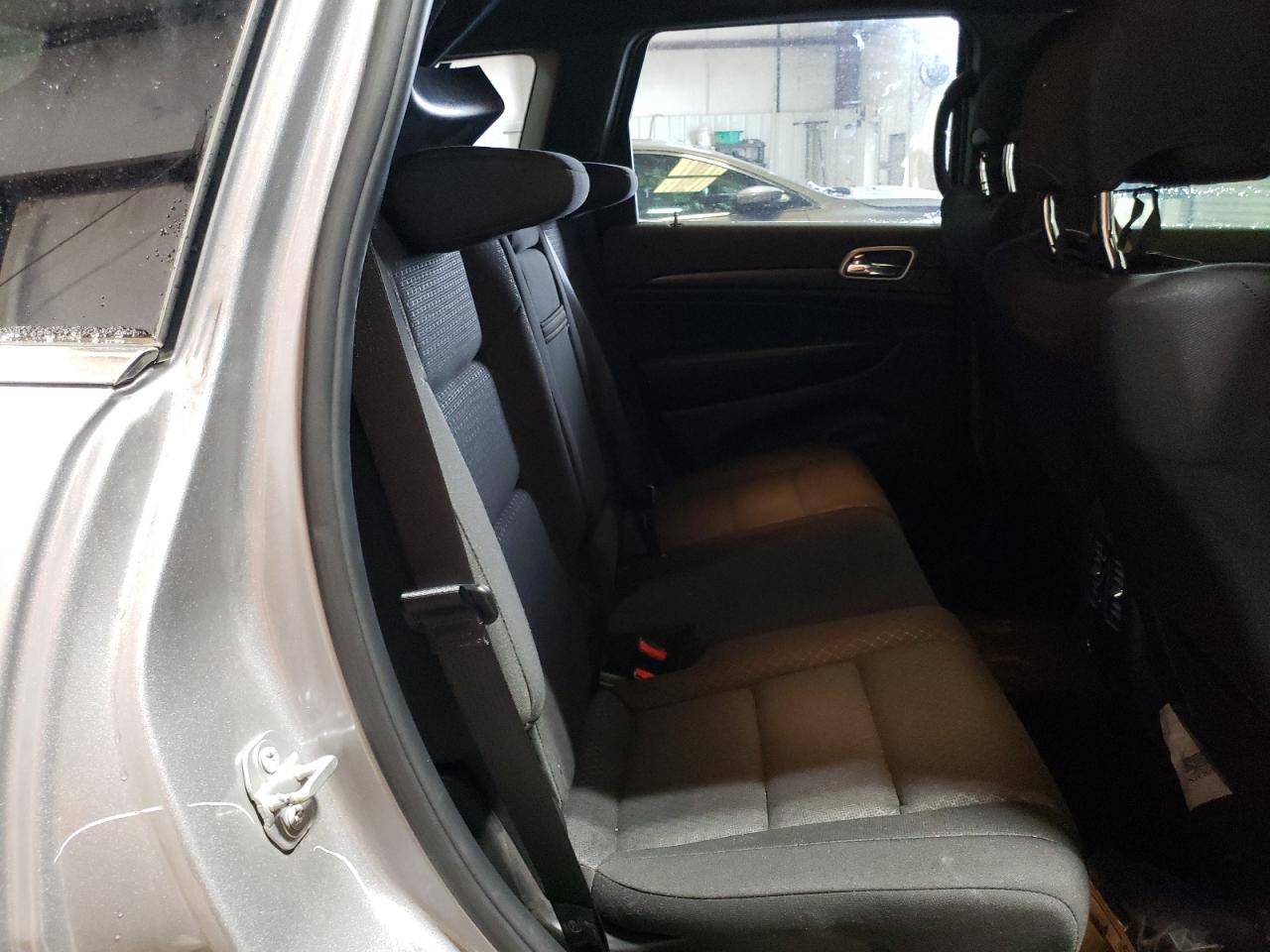 Photo 6 from auction – 2018 JEEP GRAND CHER with VIN 1C4RJFAG0JC457605