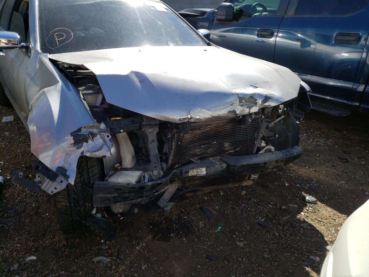Photo 9 from auction – 2014 CHRYSLER 300C with VIN 2C3CCAET6EH216987