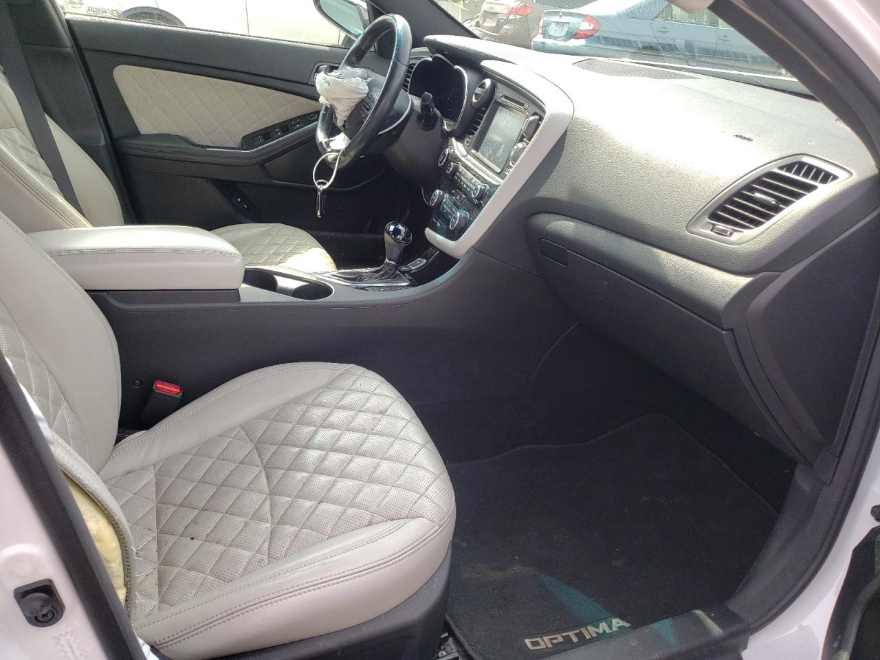 Photo 5 from auction – 2014 KIA OPTIMA SX with VIN 5XXGR4A6XEG277727