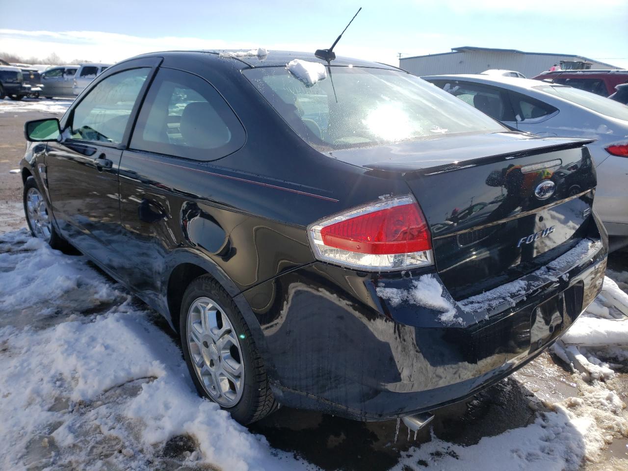 Photo 3 from auction – 2008 FORD FOCUS SE with VIN 1FAHP33N18W117575