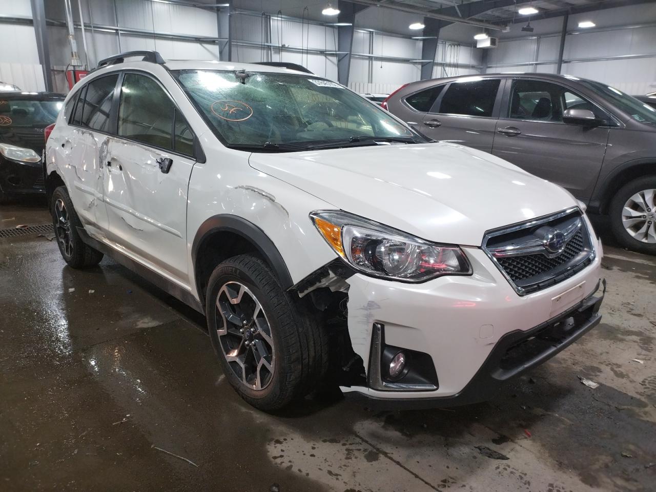 SUBARU CROSSTREK 2017 with VIN JF2GPAKC3H8222831 - Photo from auction