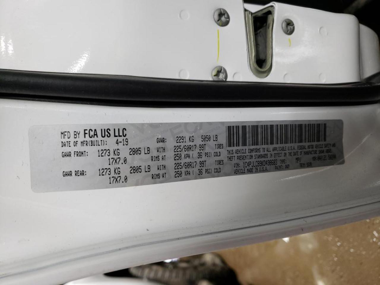 Photo 10 from auction – 2019 JEEP CHEROKEE L with VIN 1C4PJLCB9KD438683