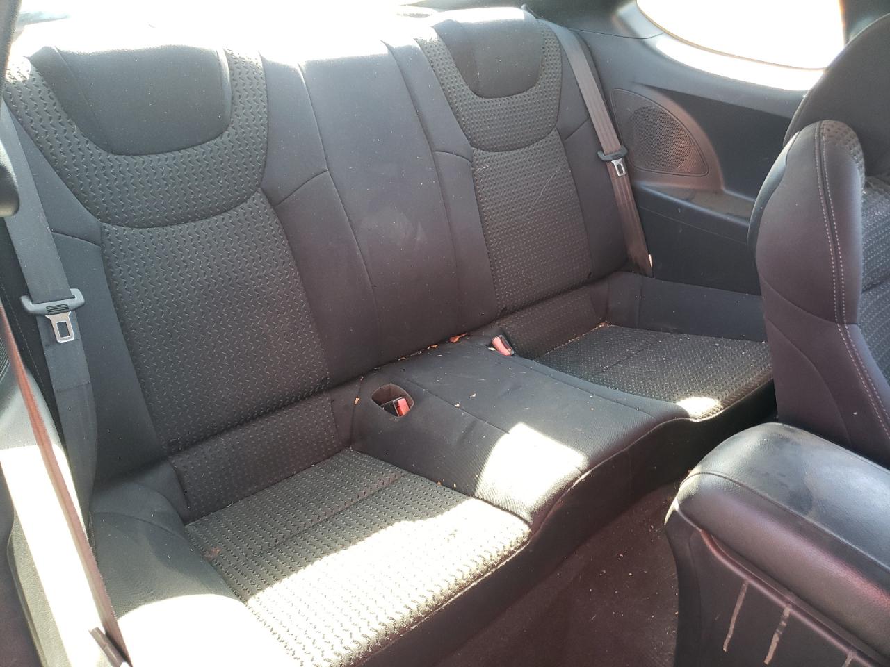 Photo 6 from auction – 2011 HYUNDAI GENESIS CO with VIN KMHHT6KD8BU054425