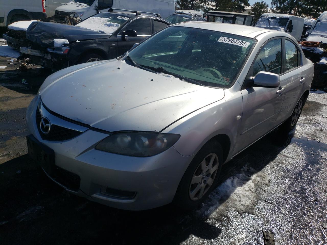Photo 2 from auction – 2007 MAZDA 3 I with VIN JM1BK12F271743726