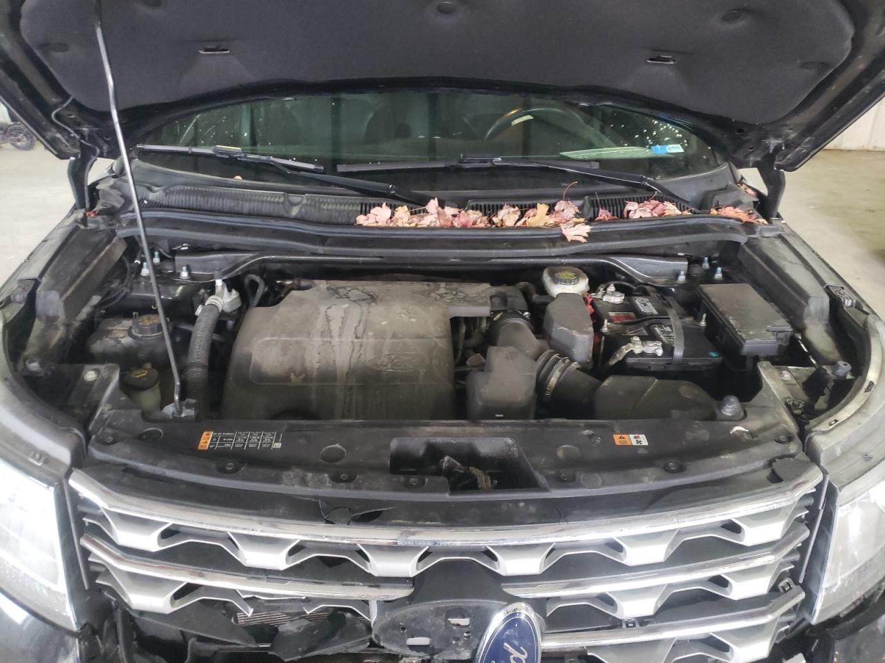 صورة رقم 7 من المزاد - 2017 FORD EXPLORER L مع VIN 1FM5K8F83HGC93225