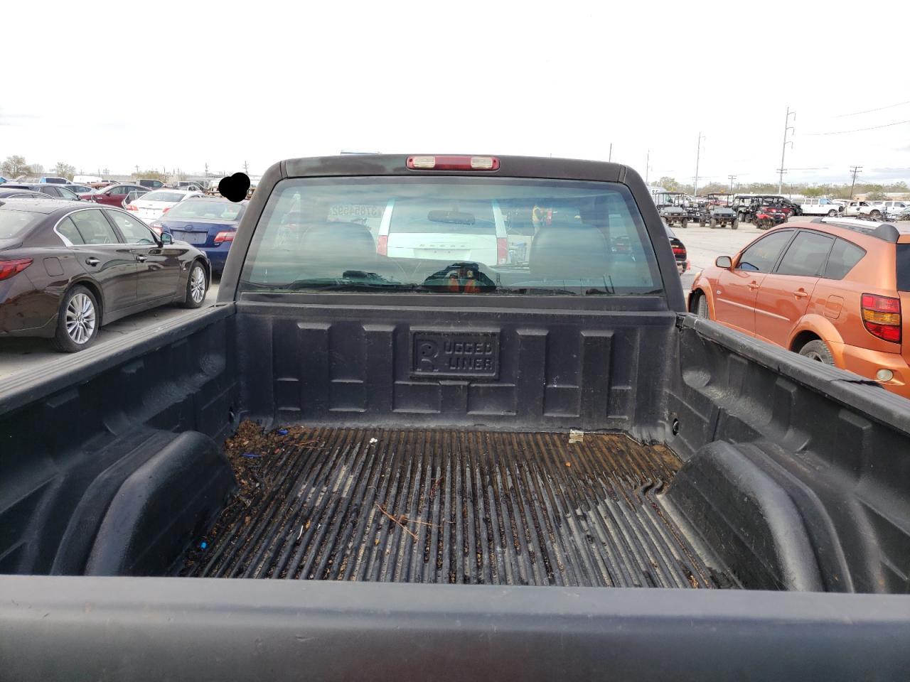 Photo 6 from auction – 2001 CHEVROLET SILVERADO with VIN 1GCEC14W31Z305779