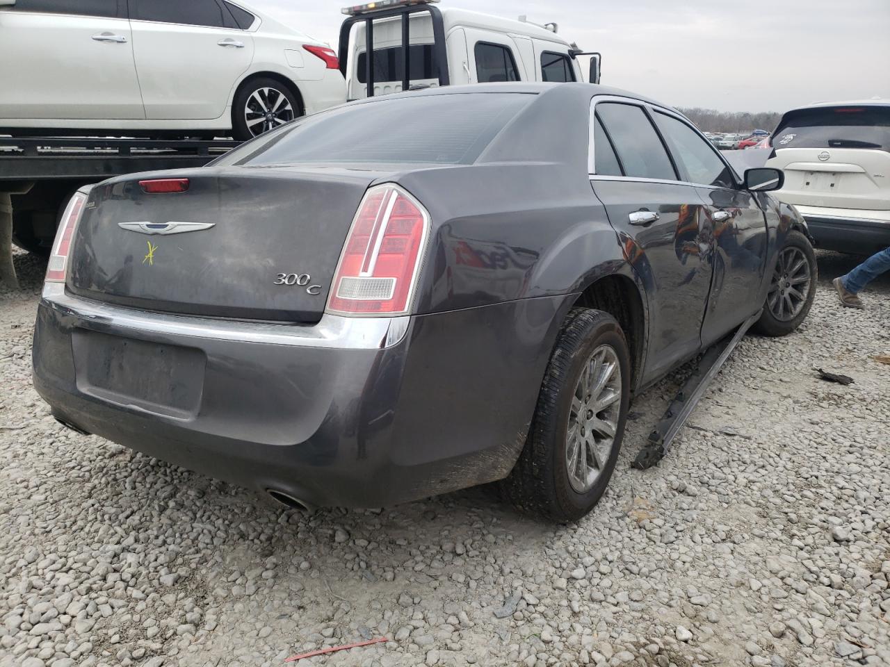 Photo 4 from auction – 2014 CHRYSLER 300C with VIN 2C3CCAETXEH109215