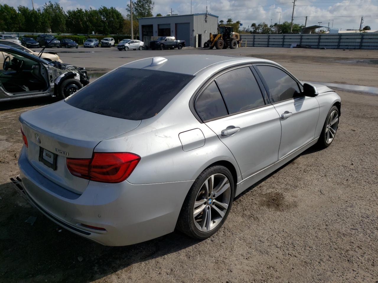 Photo 4 from auction – 2016 BMW 328 I SULE with VIN WBA8E9C58GK603936
