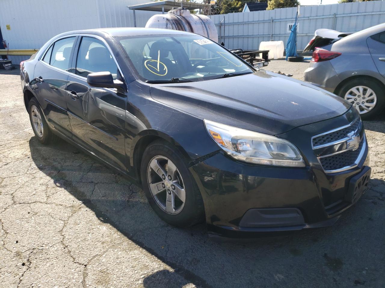 CHEVROLET MALIBU LS 2013 with VIN 1G11B5SA1DF131418 - Photo from auction