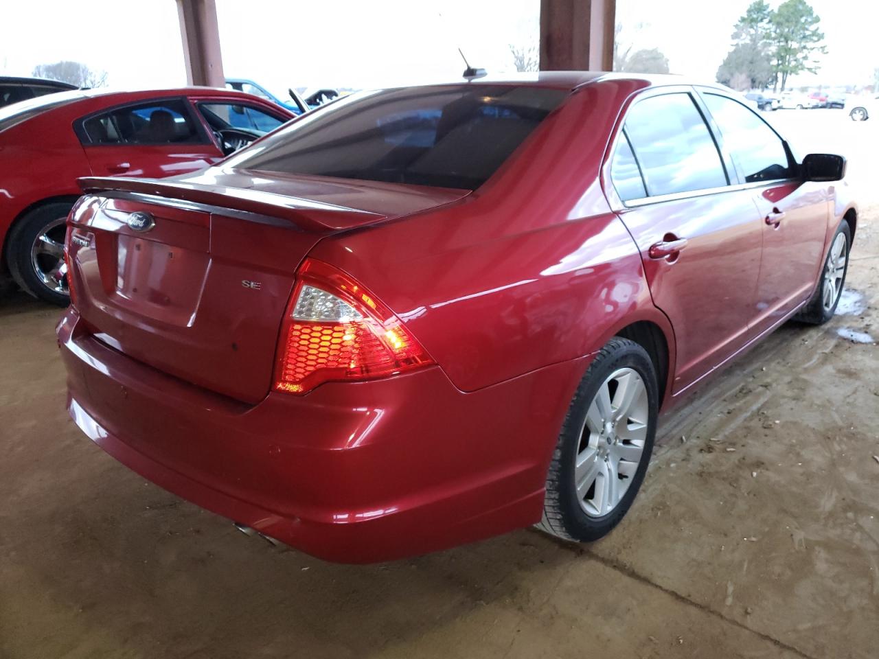 Photo 4 from auction – 2011 FORD FUSION SE with VIN 3FAHP0HA6BR205505