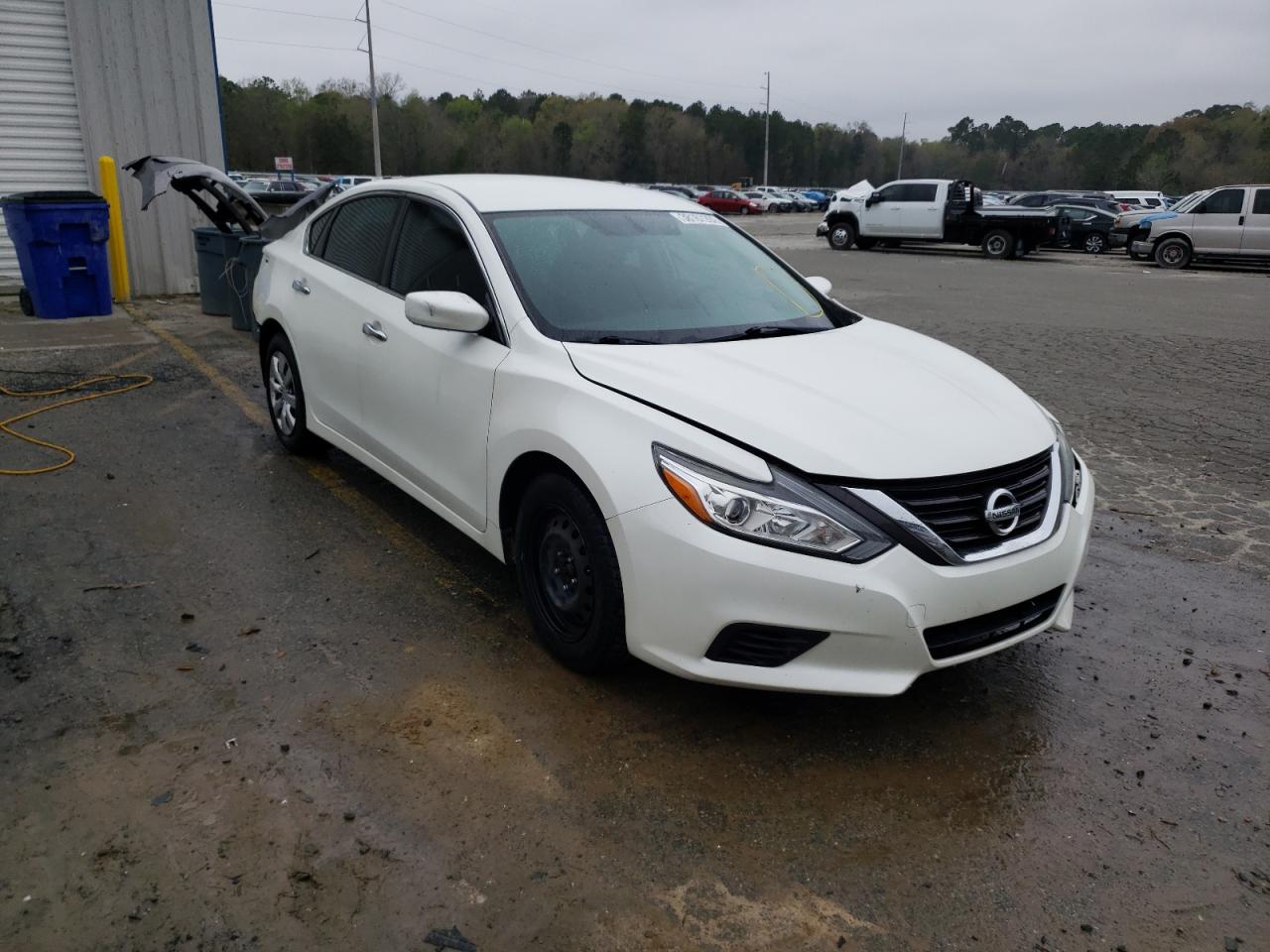 NISSAN ALTIMA 2.5 2016 with VIN 1N4AL3AP5GC205630 - Photo from auction