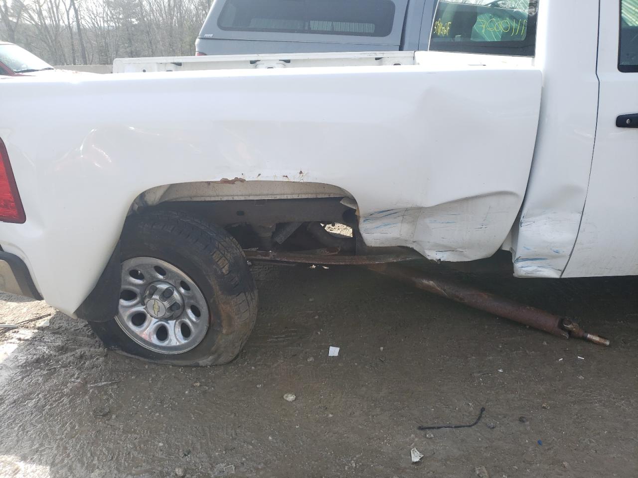 Photo 9 from auction – 2010 CHEVROLET SILVERADO with VIN 1GCPCPEX0AZ228582