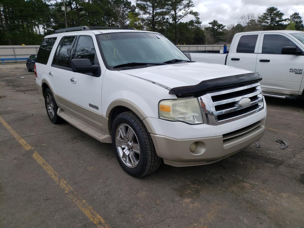 FORD EXPEDITION 2007 with VIN 1FMFU17567LA56146 - Photo from auction