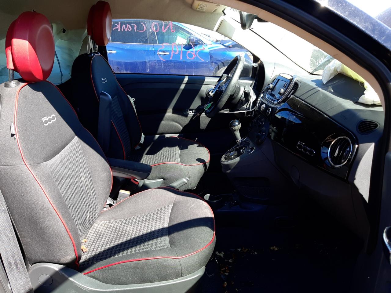 Photo 5 from auction – 2017 FIAT 500 POP with VIN 3C3CFFKR1HT697921