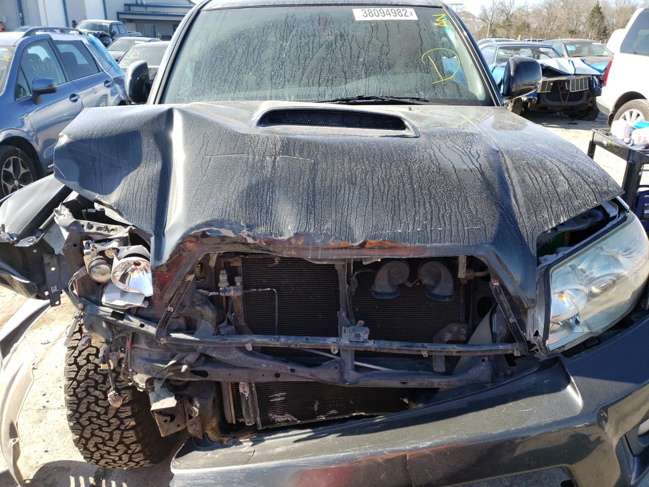 Photo 7 from auction – 2008 TOYOTA 4RUNNER SR with VIN JTEZU14R58K021674