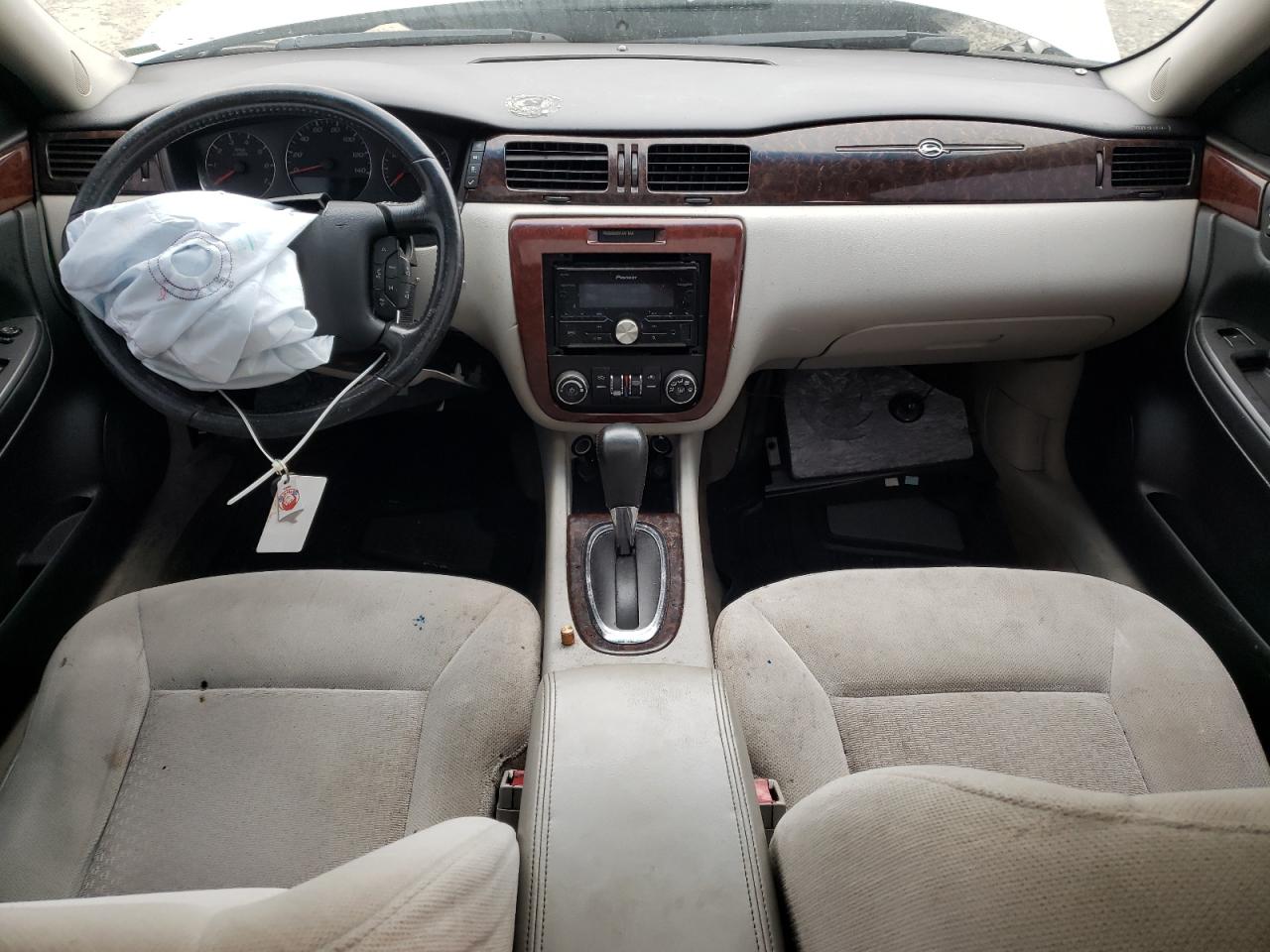 Photo 9 from auction – 2012 CHEVROLET IMPALA LT with VIN 2G1WG5E36C1136446
