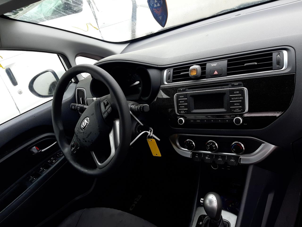 Photo 9 from auction – 2016 KIA RIO LX with VIN KNADM4A32G6640639