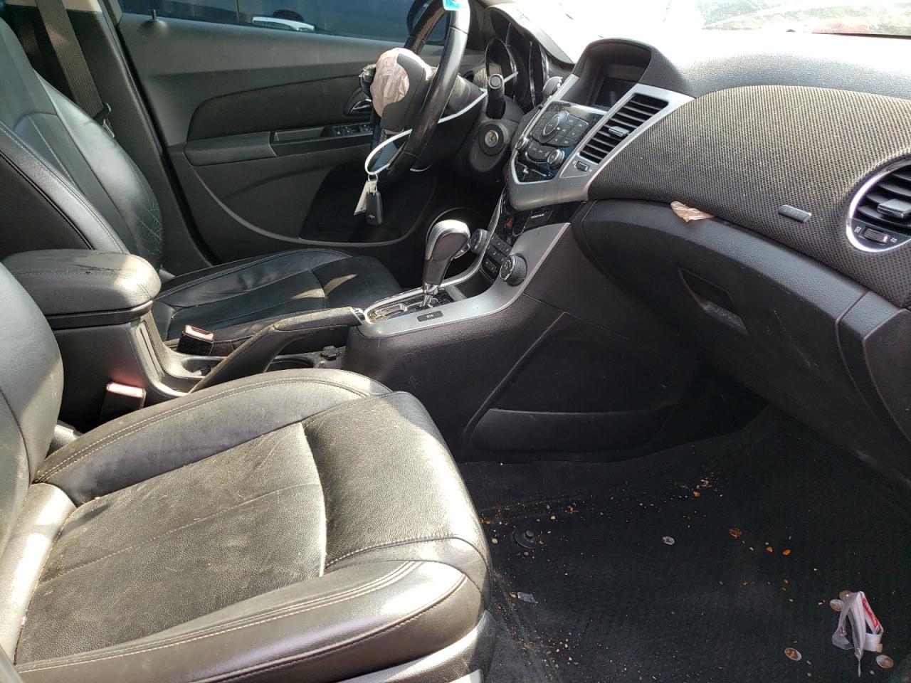 Photo 5 from auction – 2011 CHEVROLET CRUZE LT with VIN 1G1PG5S98B7266405