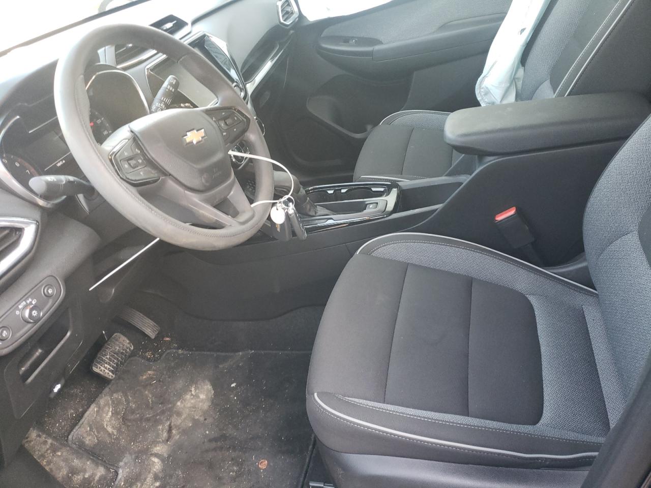 Photo 5 from auction – 2021 CHEVROLET TRAILBLAZE with VIN KL79MRSL3MB089738
