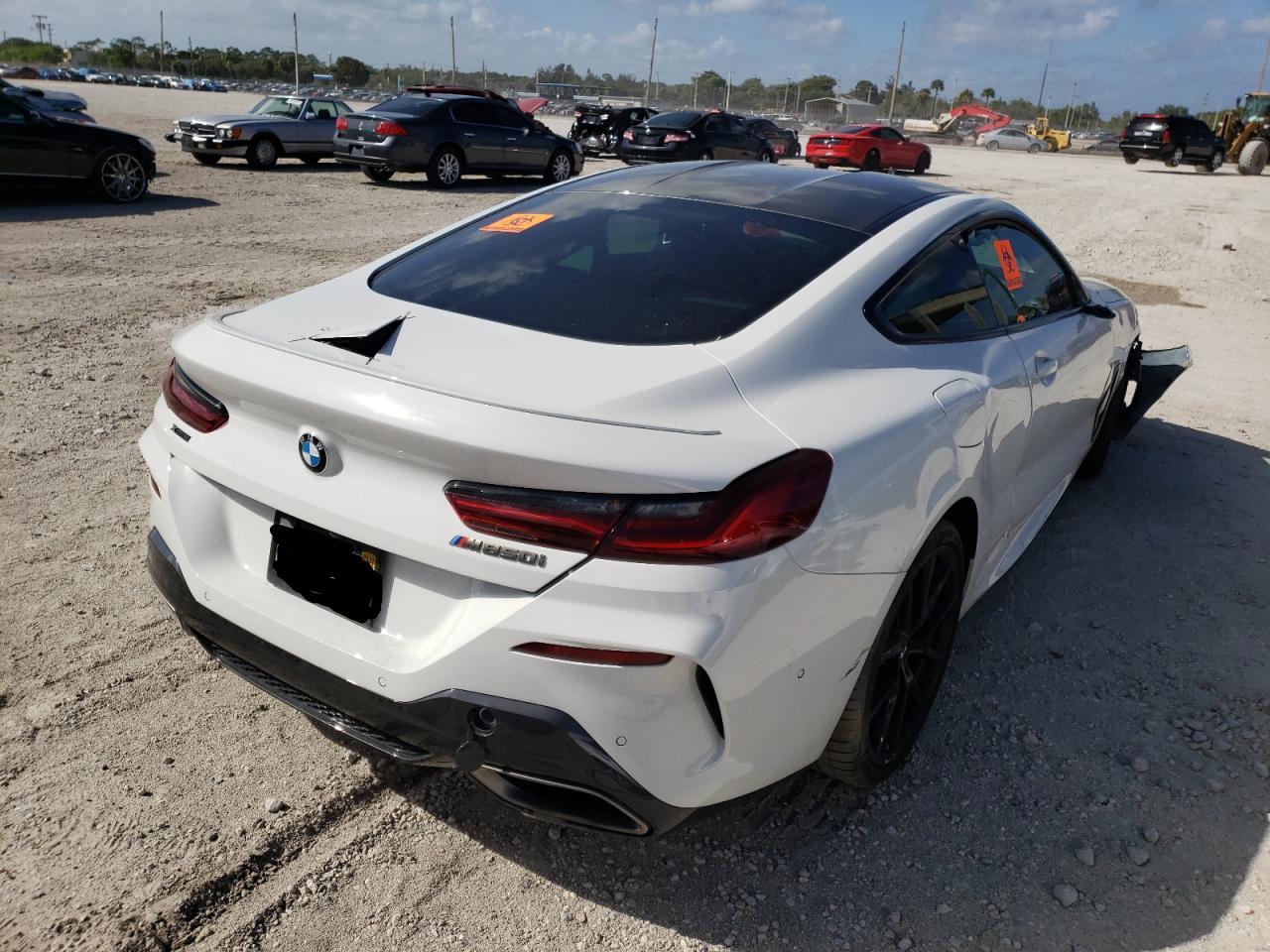 Photo 4 from auction – 2020 BMW M850XI with VIN WBABC4C09LCD38292